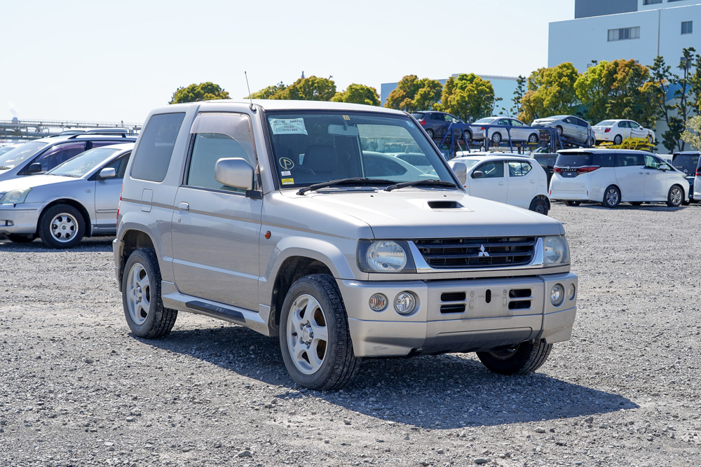 1999 Mitsuibishi Pajero Mini Turbo Kei Truck Quebec