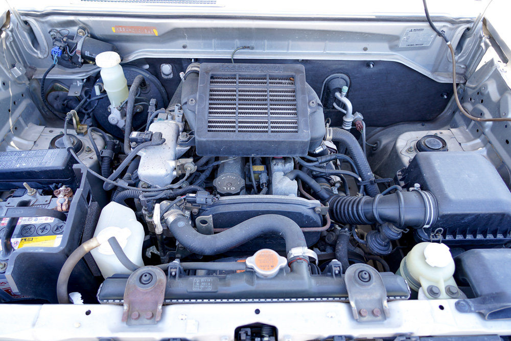 1999 Mitsuibishi Pajero Mini