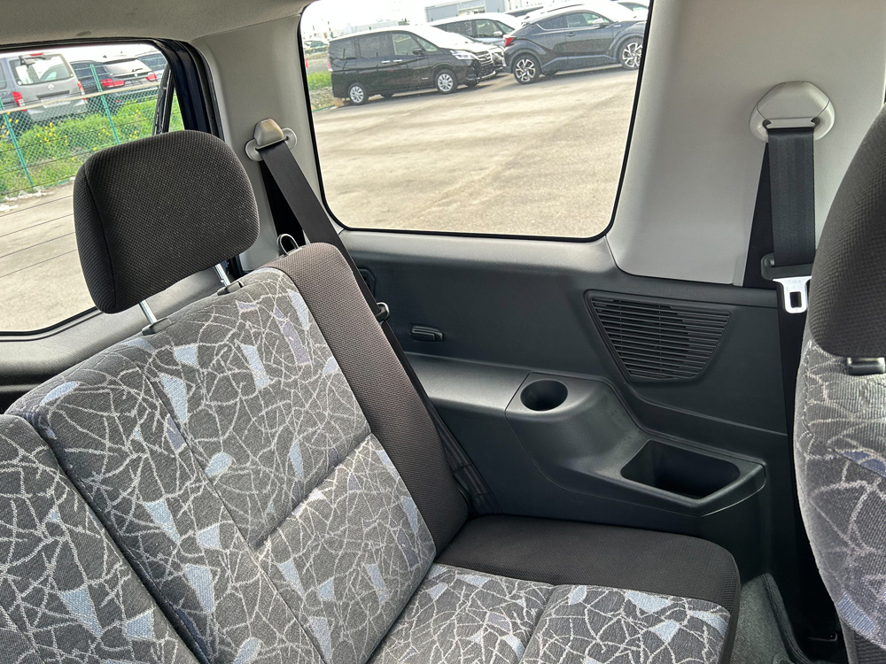 1998 Mitsubishi Pajero IO