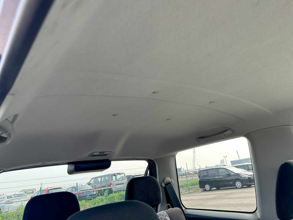 1998 Mitsubishi Pajero IO