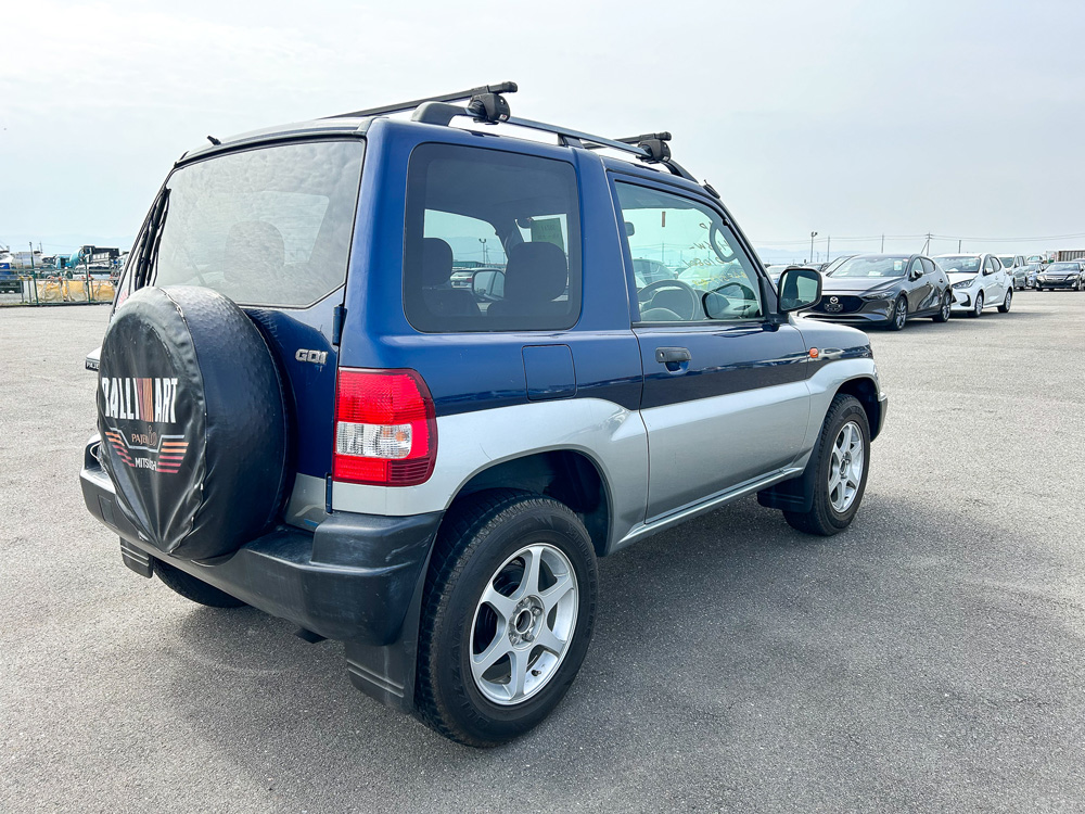 1998 Mitsubishi Pajero IO