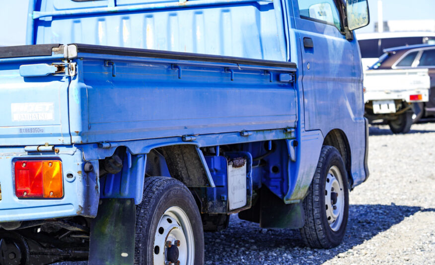 1999 Daihatsu Hijet Kei Truck Quebec