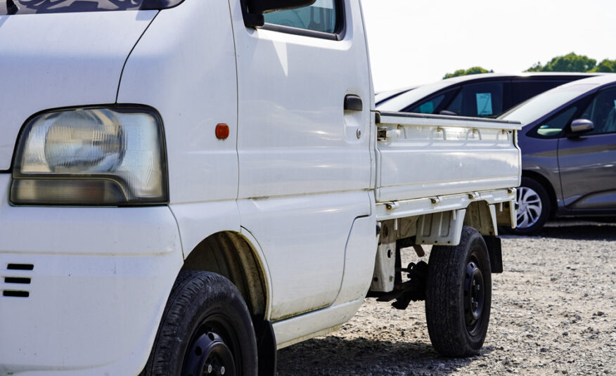 1999 Suzuki Carry Kei Truck imported from Japan to Quebec