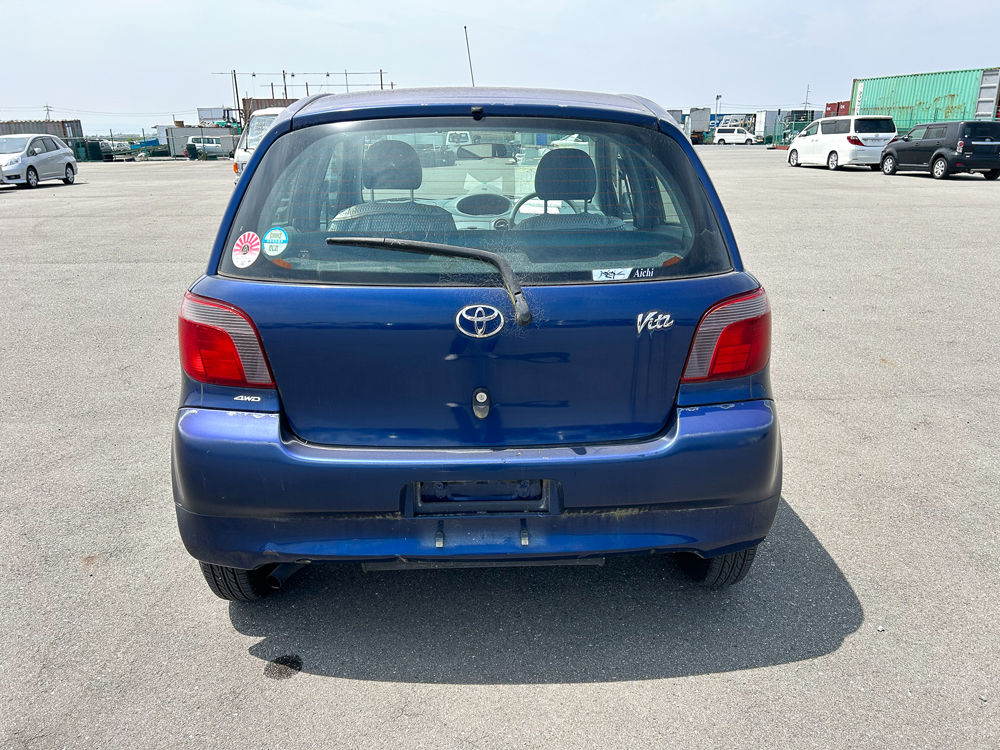 1999 Toyota Vitz 4x4