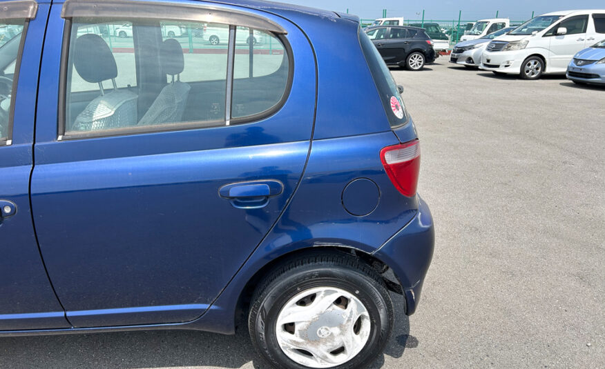 1999 Toyota Vitz 4x4