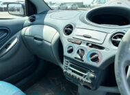 1999 Toyota Vitz