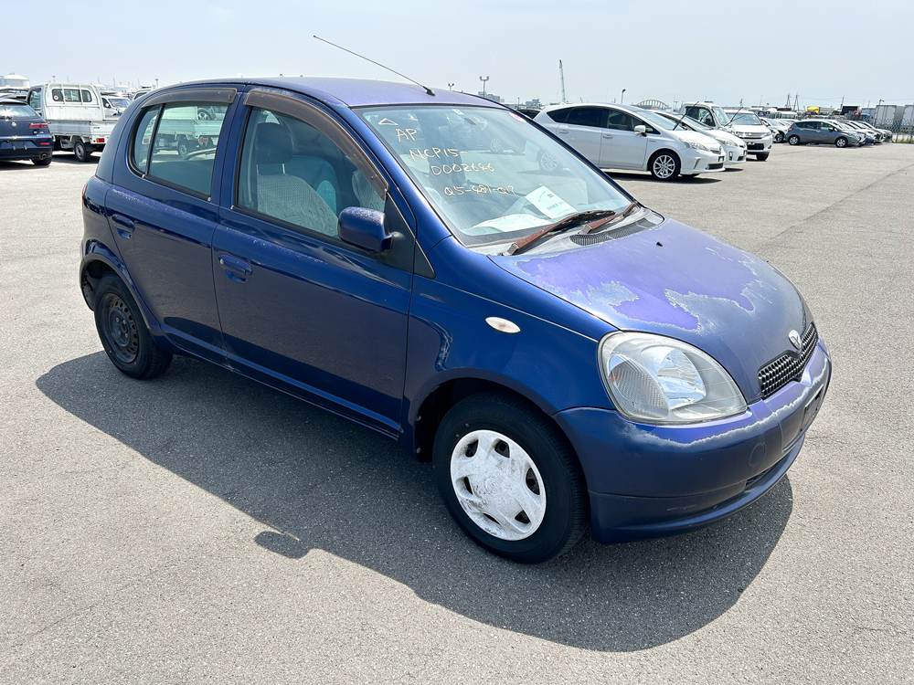 1999 Toyota Vitz 4x4