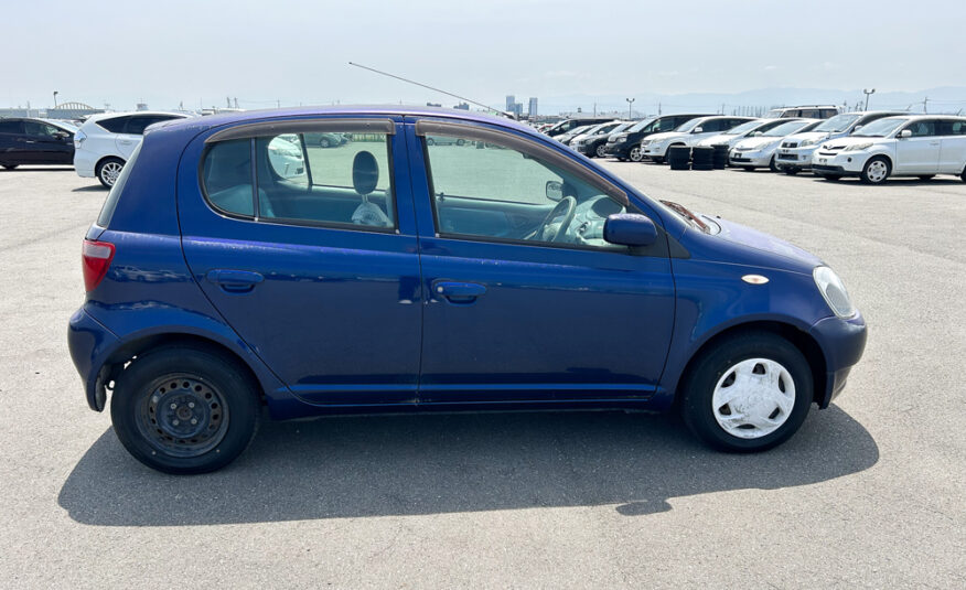 1999 Toyota Vitz 4x4