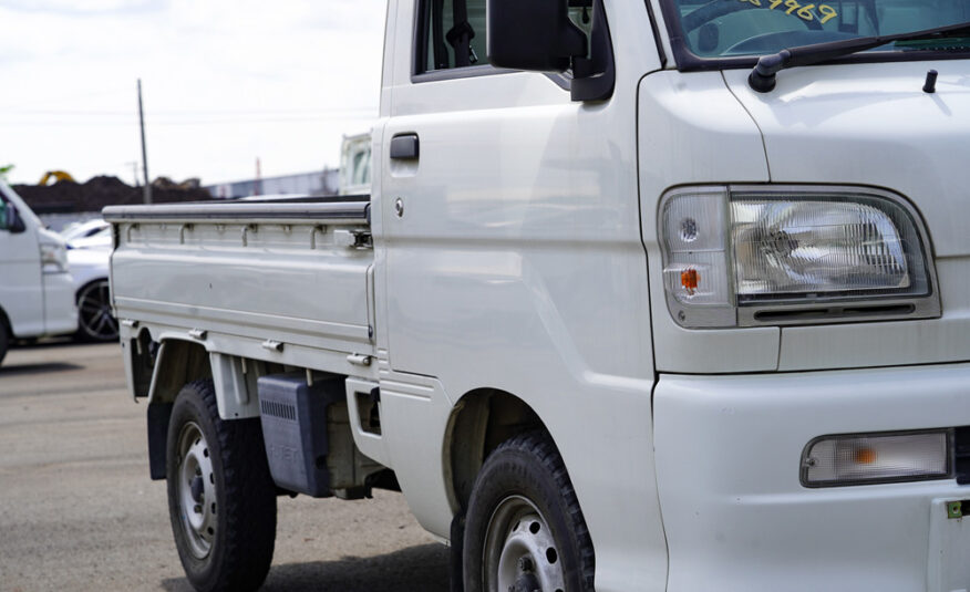 2000 Daihatsu Hijet Kei Truck imported from Japan