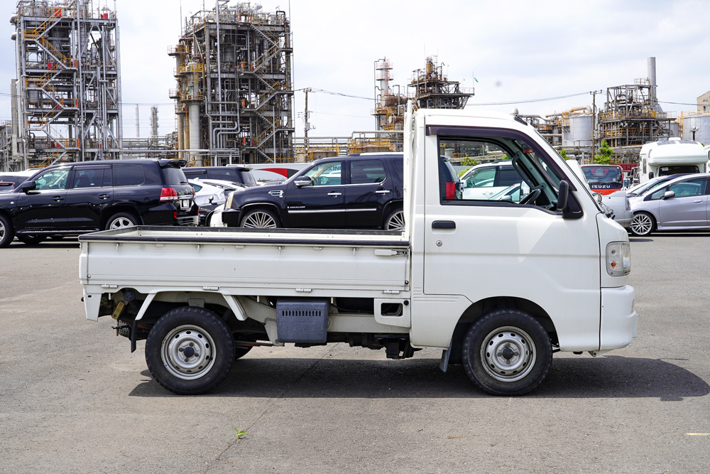 2000 Daihatsu Hijet Kei Truck imported from Japan