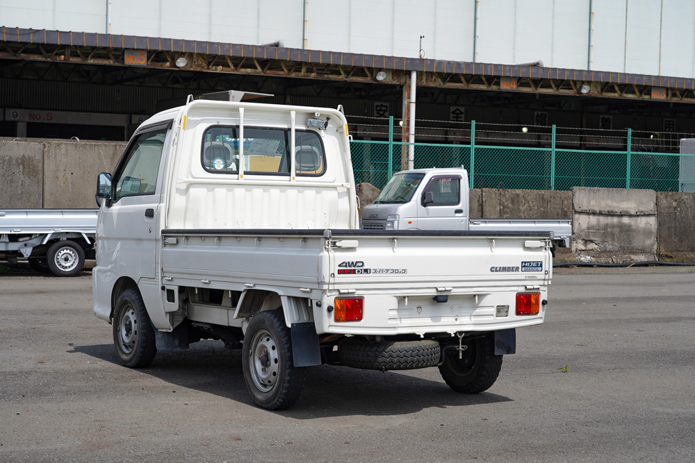 2000 Daihatsu Hijet Kei Truck imported from Japan