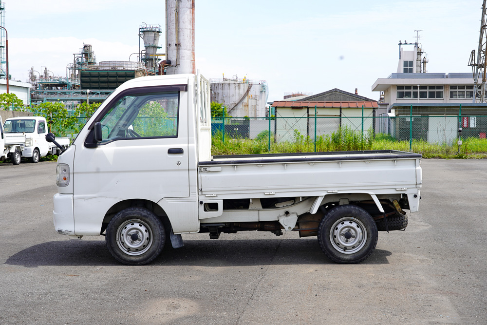 2000 Daihatsu Hijet Kei Truck imported from Japan