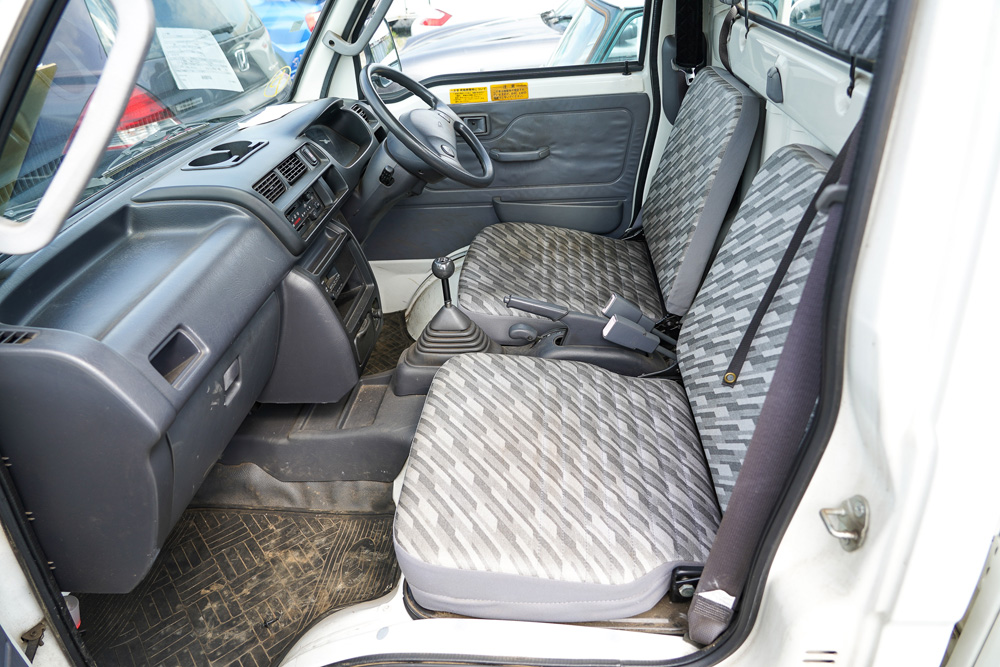 2004 Daihatsu Hijet Kei Truck