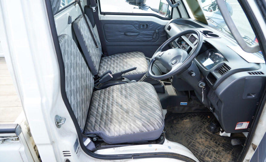 2004 Daihatsu Hijet Kei Truck