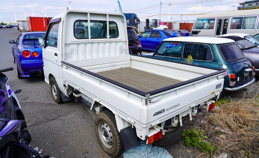 2004 Daihatsu Hijet Kei Truck