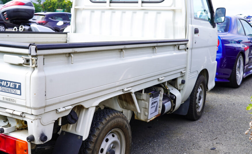 2004 Daihatsu Hijet Kei Truck