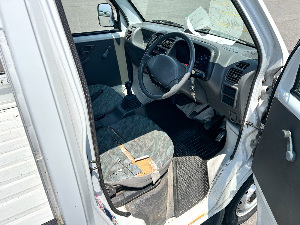 1999 Suzuki Carry, Manuel 5 speed, White 55 950km, Rust Free