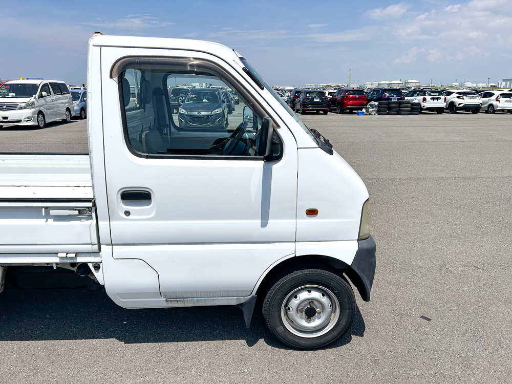 1999 Suzuki Carry, Manuel 5 speed, White 55 950km, Rust Free