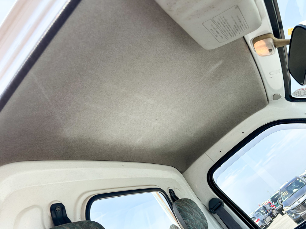 1999 Suzuki Carry, Manuel 5 speed, White 55 950km, Rust Free