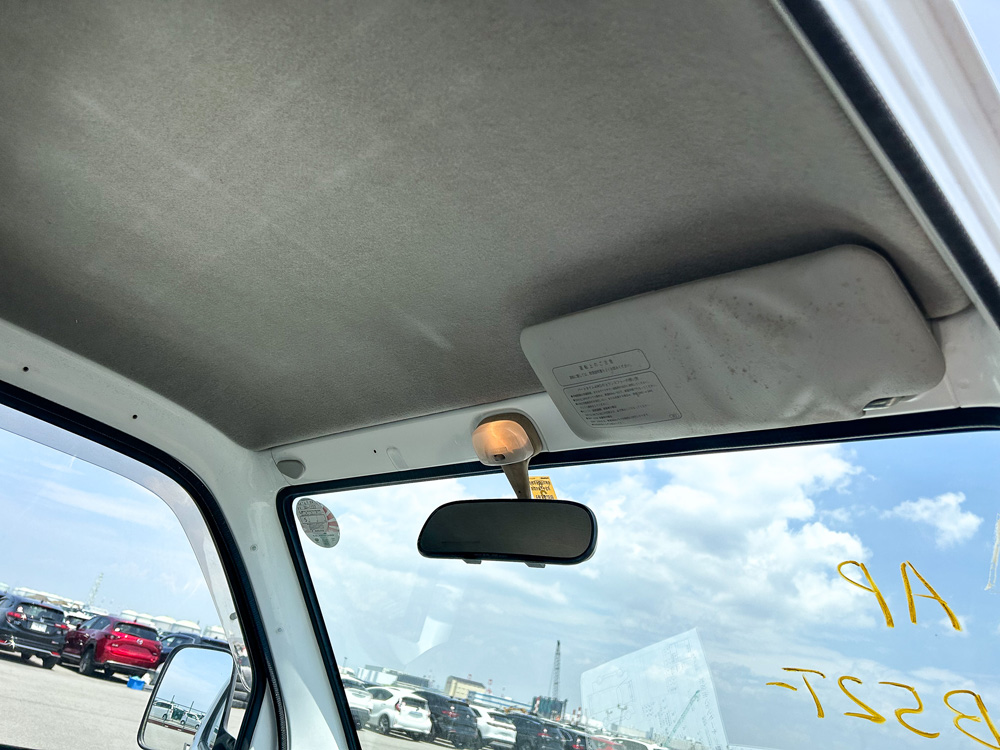 1999 Suzuki Carry, Manuel 5 speed, White 55 950km, Rust Free