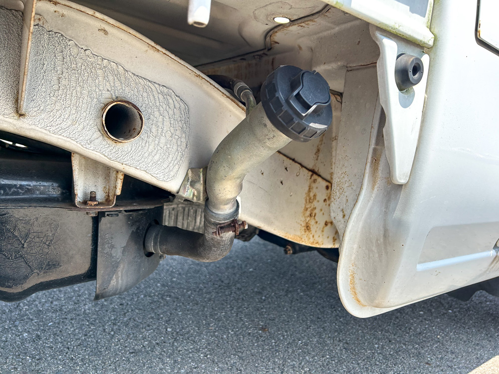 1999 Suzuki Carry, Manuel 5 speed, White 55 950km, Rust Free