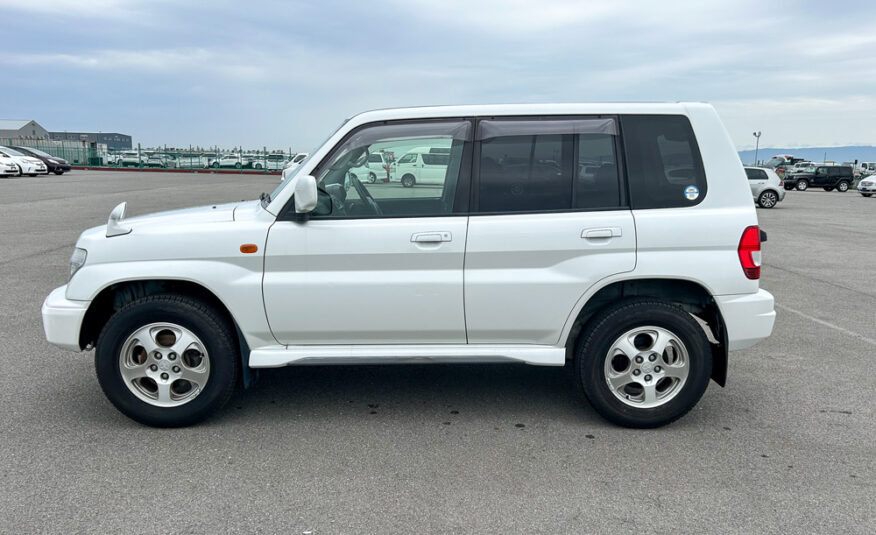 1999 Mitsubishi Pajero IO