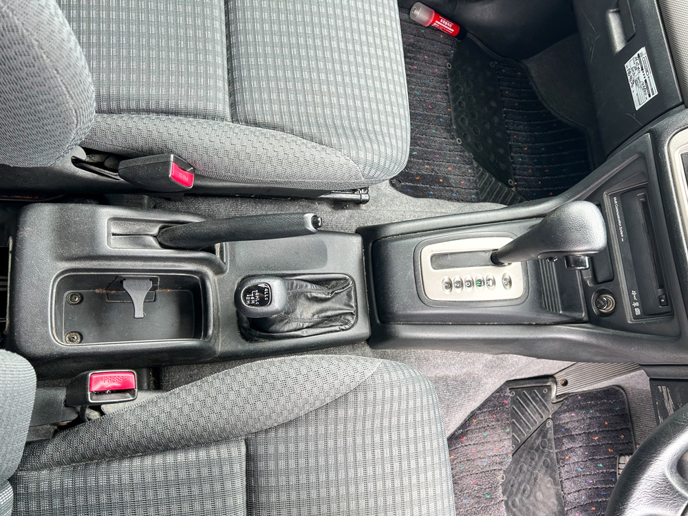 1999 Mitsubishi Pajero IO