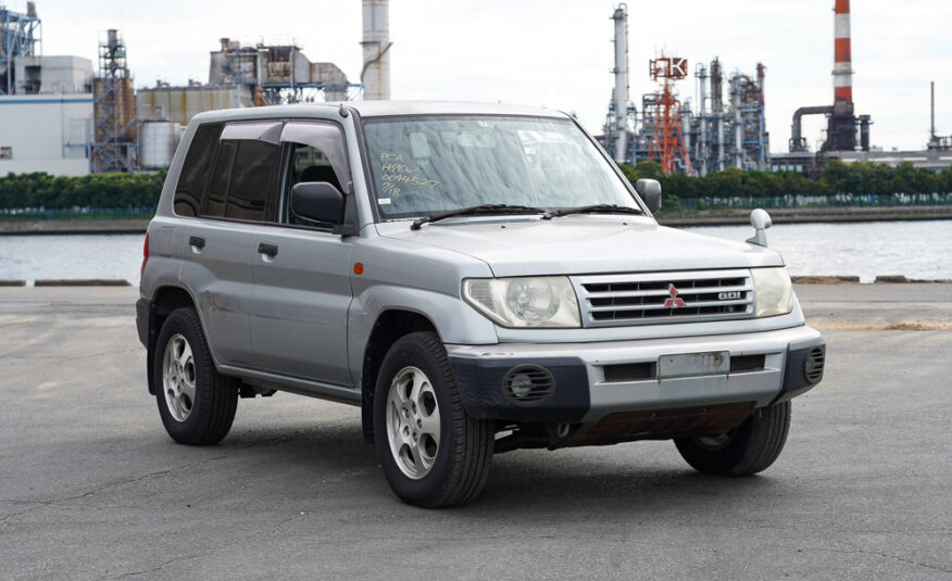 1999 Mitsubishi Pajero IO