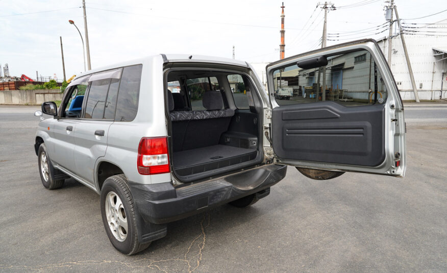 1999 Mitsubishi Pajero IO