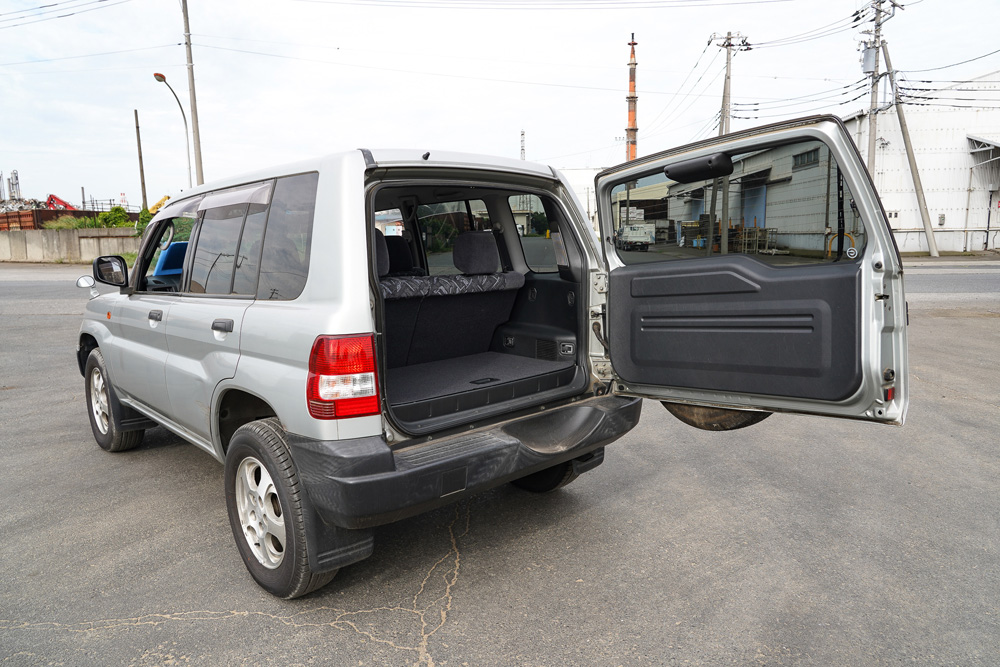 1999 Mitsubishi Pajero IO