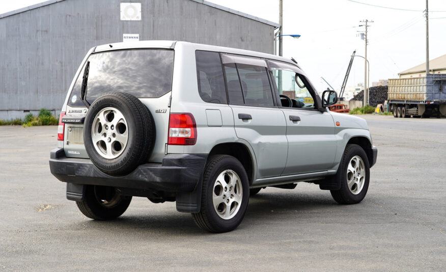 1999 Mitsubishi Pajero IO