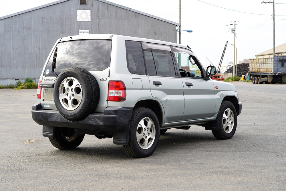 1999 Mitsubishi Pajero IO