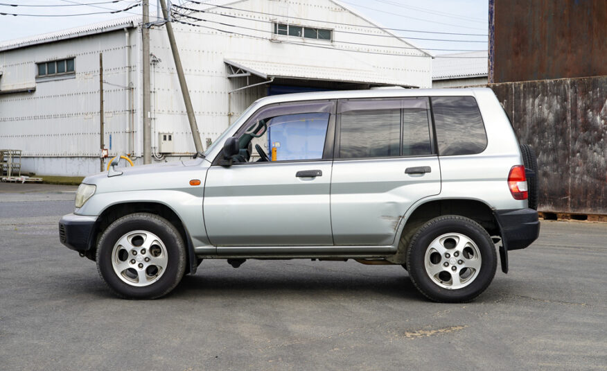 1999 Mitsubishi Pajero IO