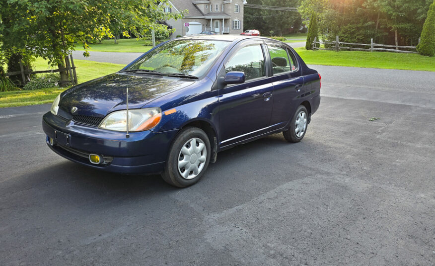 1999 Toyota Platz VVTI (Echo)
