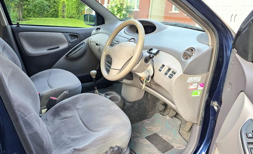 1999 Toyota Platz VVTI (Echo)