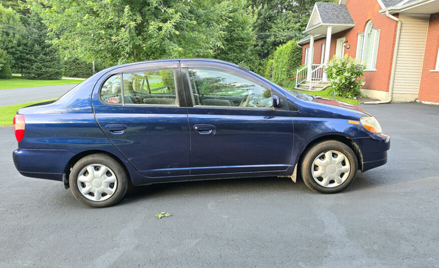 1999 Toyota Platz VVTI (Echo)