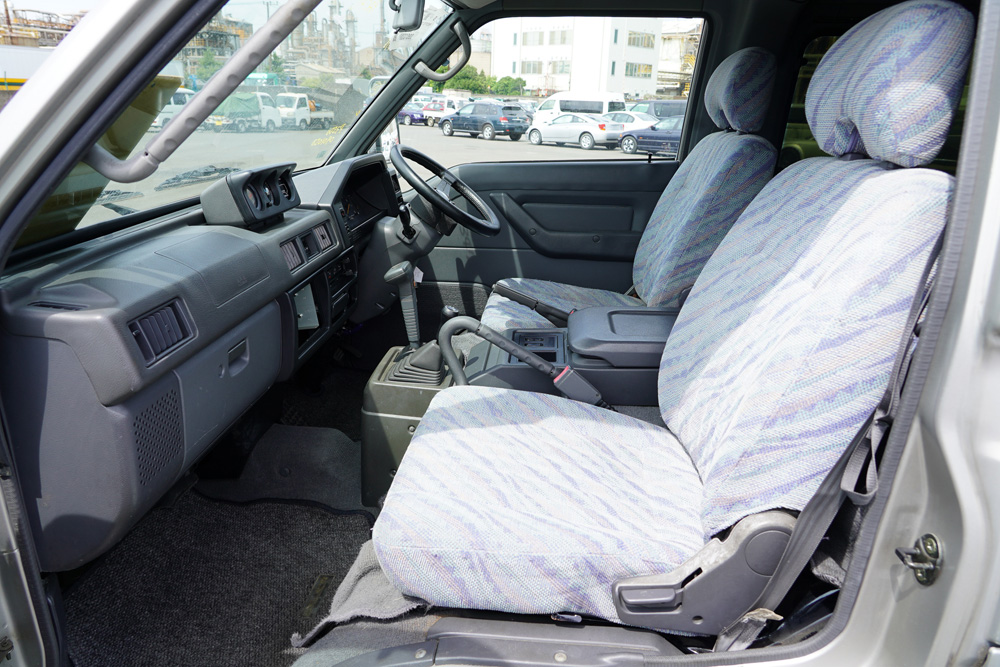 1999 Mitsubishi Delica