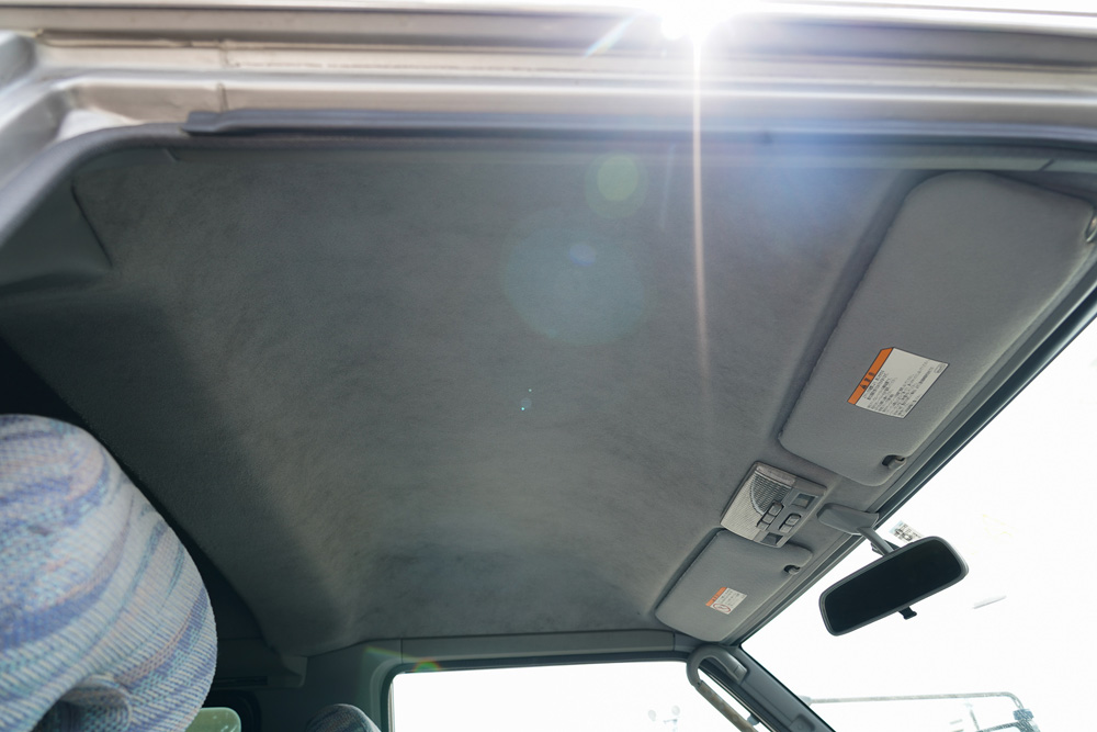 1999 Mitsubishi Delica