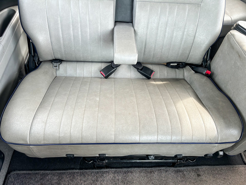 1999 Mitsubishi Delica Chamonix