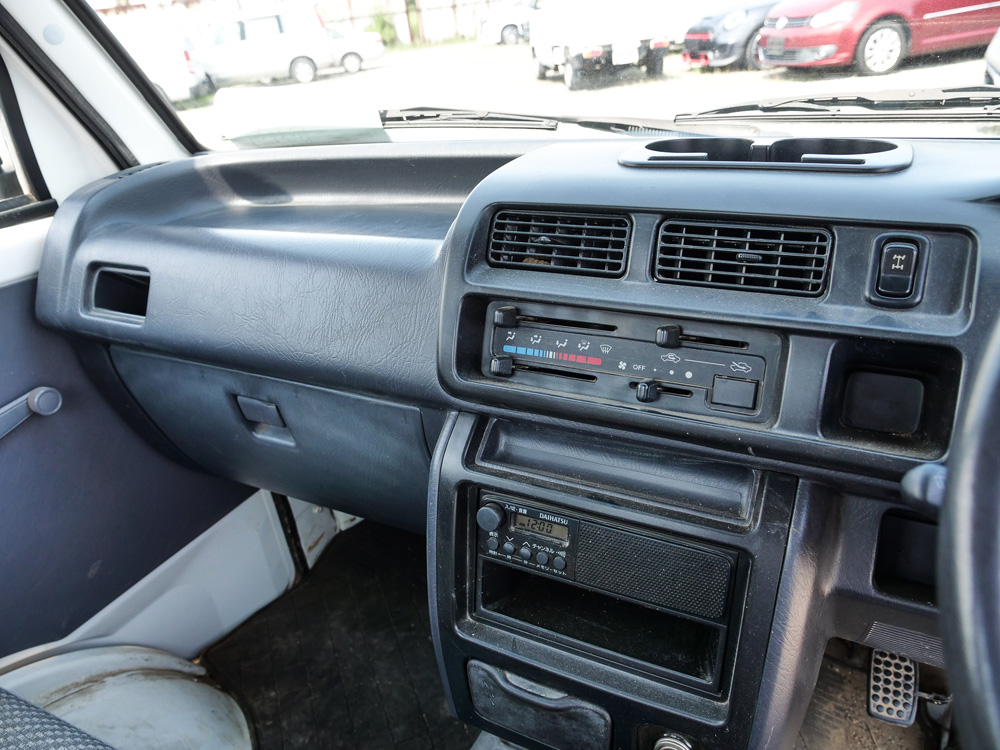 2000 Daihatsu Hijet Kei Truck