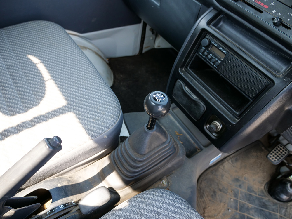 2000 Daihatsu Hijet Kei Truck