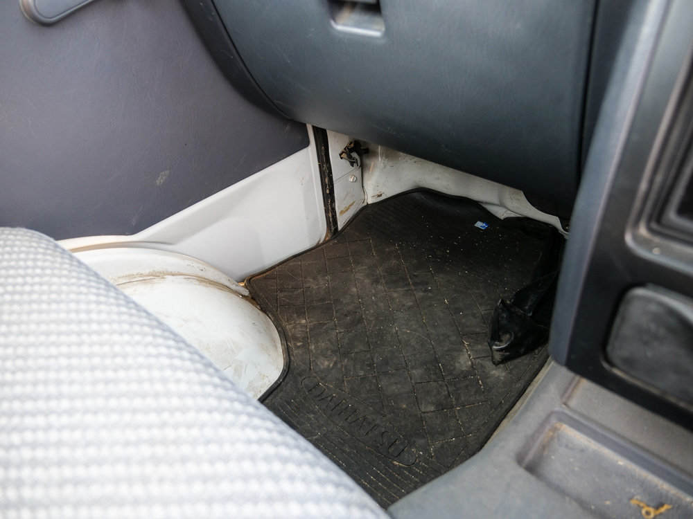 2000 Daihatsu Hijet Kei Truck