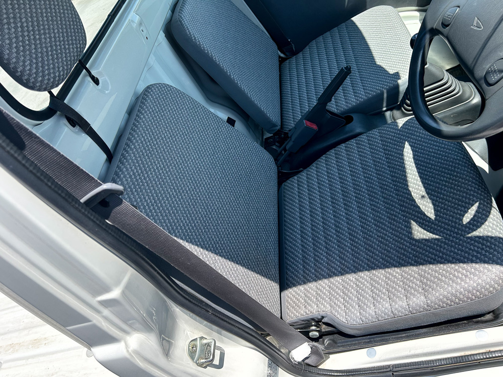 2000 Daihatsu Hijet