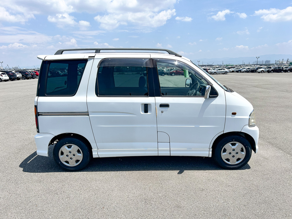 2000 Daihatsu Atrai, White, 36 930 km, Kei Van, Rust Free, Imported from Japan, LIKE NEW