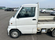 2000 Mitsubishi Minicab