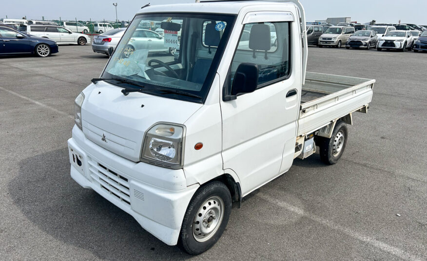 2000 Mitsubishi Minicab