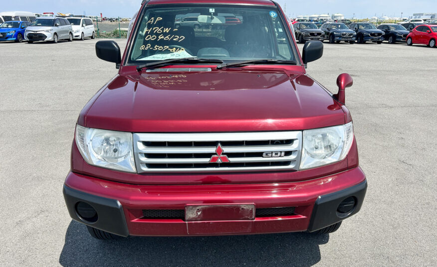 1999 Mitsubishi Pajero IO