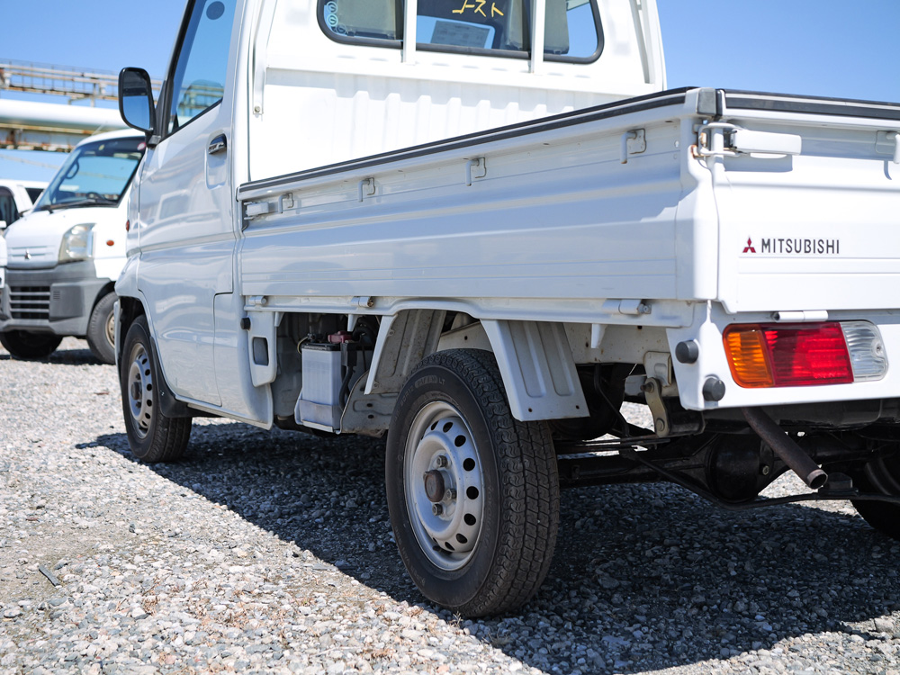 2000 Mitsubishi Minicab