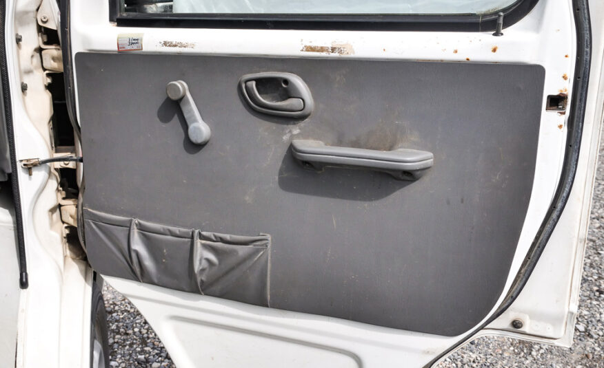 2000 Suzuki Carry