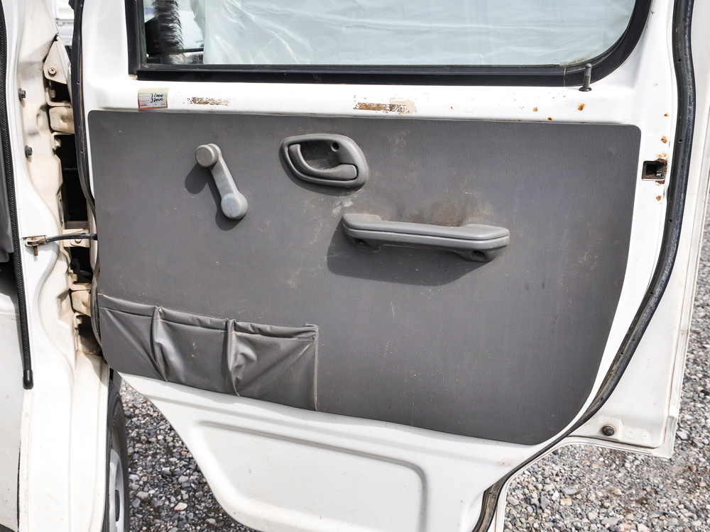 2000 Suzuki Carry